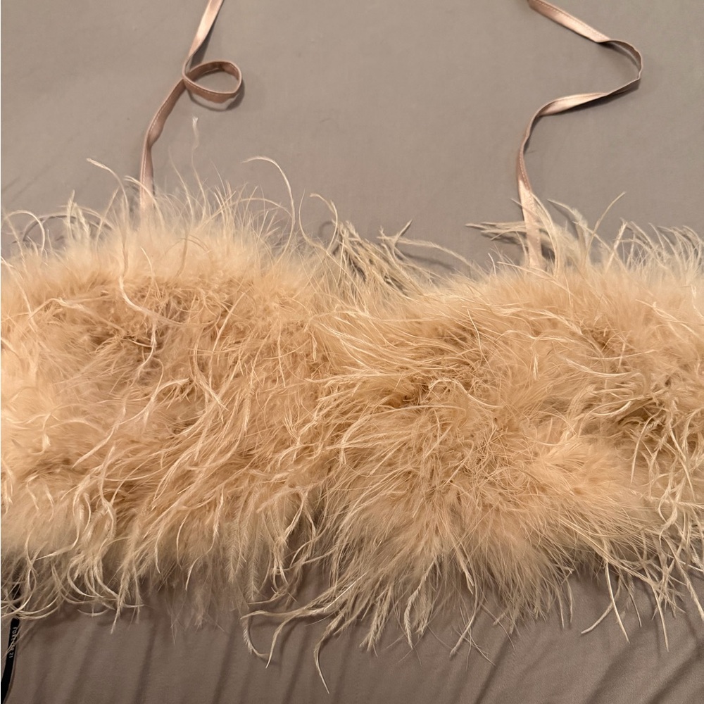 Forever 21 Beige Feathered Crop Top